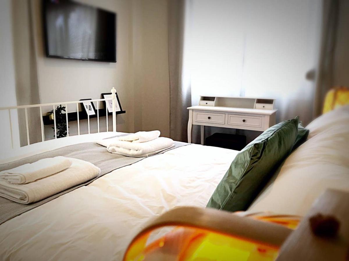 Victoria 5Star / 5Br Bigapt / Sauna / 2Min To Metro 雅典 外观 照片